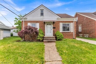 Building Photo - 4461 W 137th St