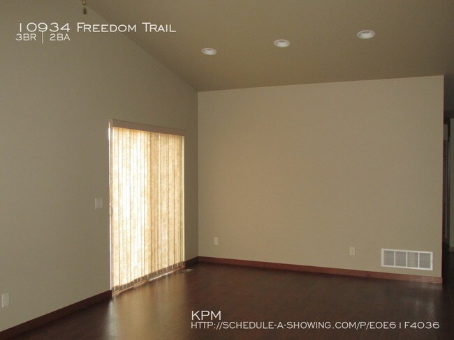 Building Photo - 10934 Freedom Trail