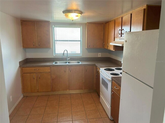 Foto del edificio - 6531 72nd Ave N