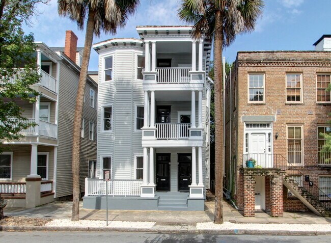 Foto del edificio - 709 Barnard St