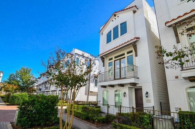 Foto del edificio - 1245 Bonner St