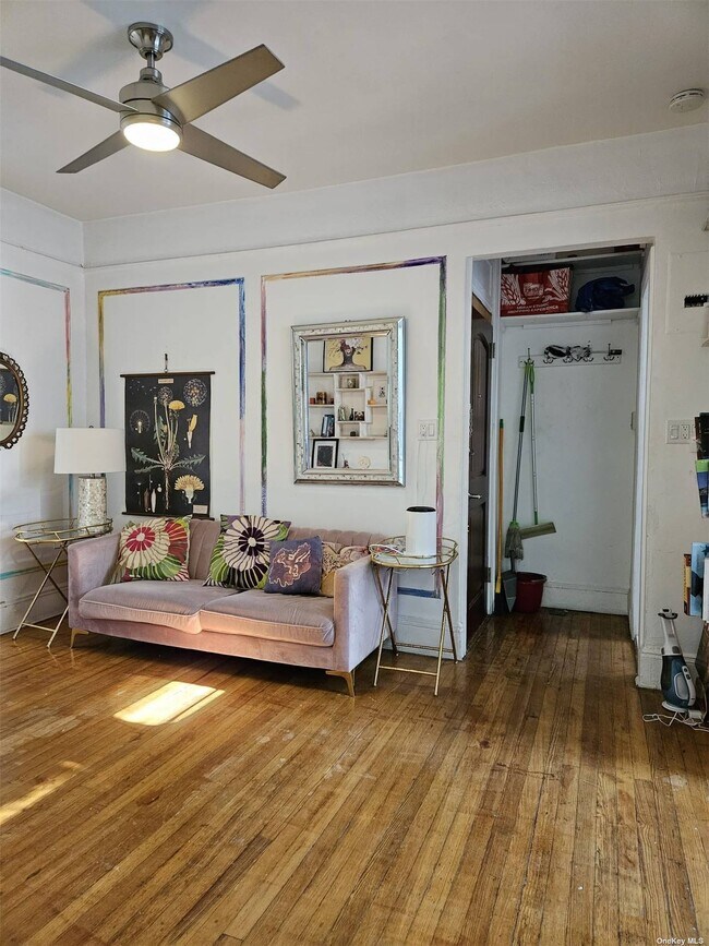 Building Photo - 31-21 35th St