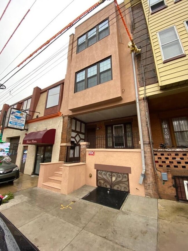 Photo - 826 Reed St Apartment