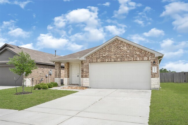 Building Photo - 2334 Spruce Clf Ln
