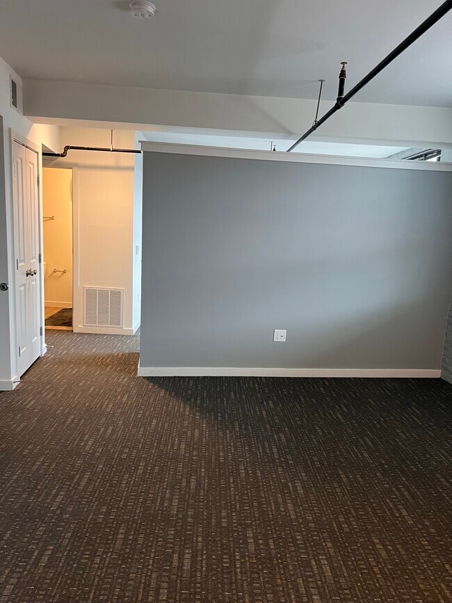 The Keppel Building Apartments at 325 N Queen St Lancaster, PA