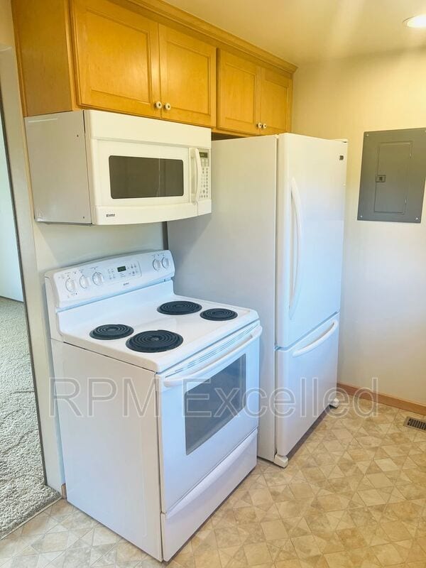 Photo - 112 SW 185th St House