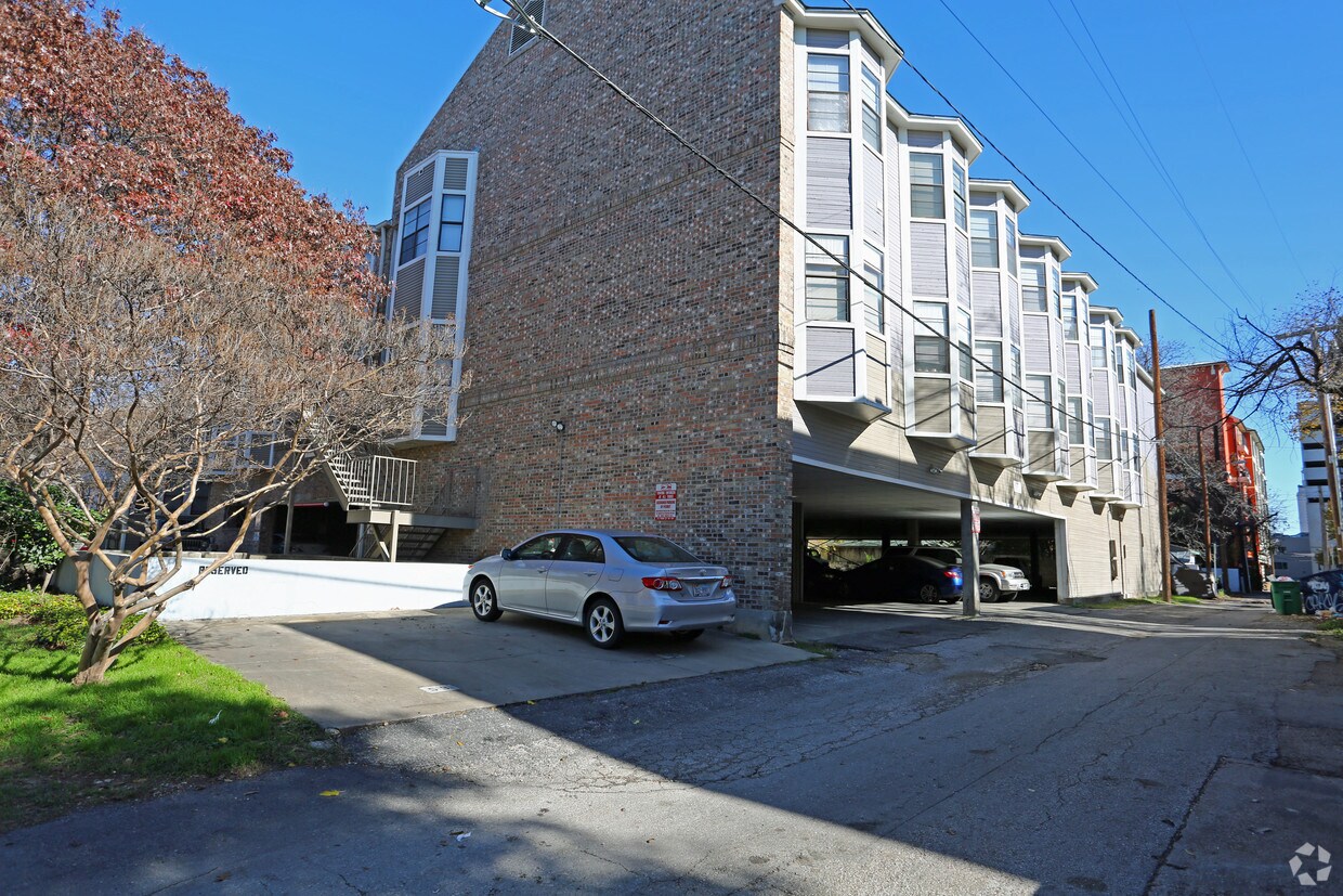 Lenox Condominiums Apartments Austin, TX