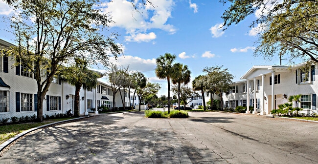 Building Photo - 2270 NE 68th St