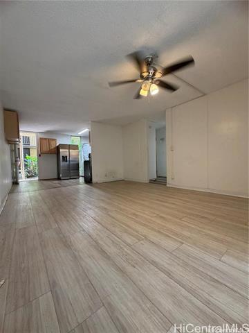 Foto del edificio - 95-2048-2048 Waikalani Pl