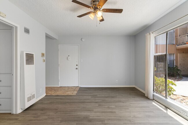 Building Photo - 3888 Potomac Ave