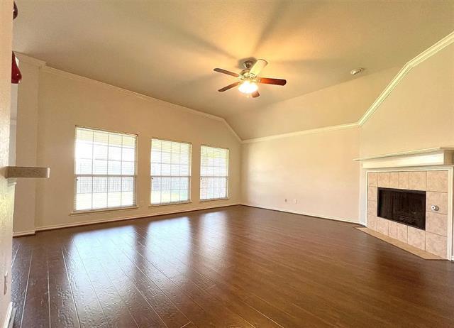 Building Photo - 1418 Kingsley Dr