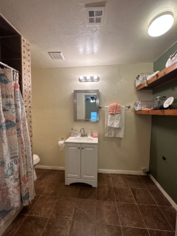 Foto del edificio - 3329 NE 14th St