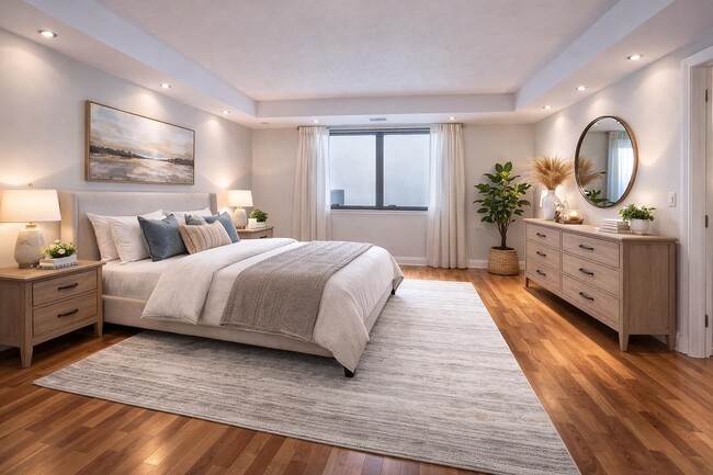 Building Photo - 700 1st St