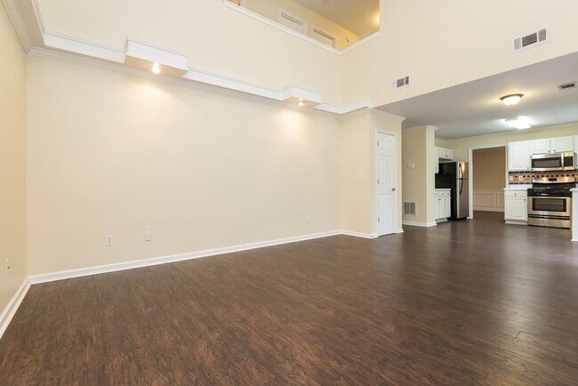 Foto del edificio - 2105 Westwind Dr