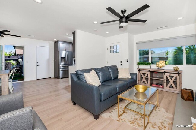 Foto del edificio - Beautiful 3 Bed/2 Bath Home in heart of Hi...