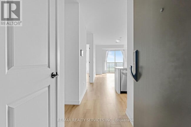 Photo du bâtiment - 345 Wheat Boom Dr.