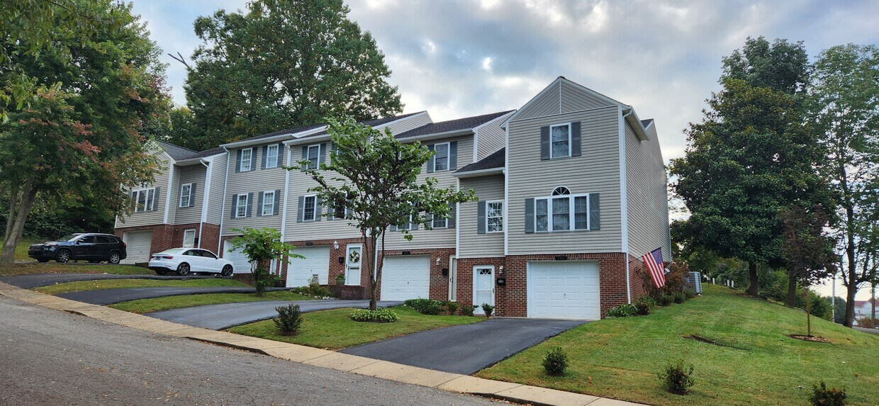 Foto principal - 306 Spruce St