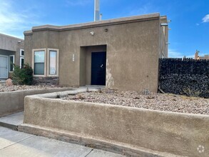 Building Photo - 7821 Ranchwood Dr NW