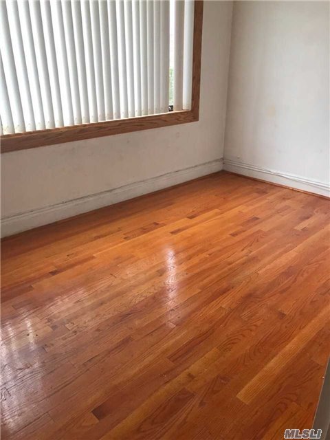 Foto del edificio - 109-32 112th St
