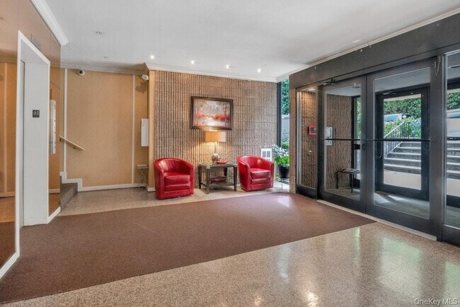 Foto del edificio - 128 Colonial Pkwy