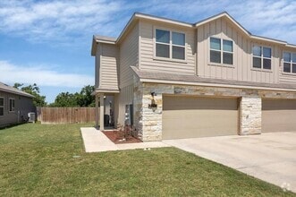 Building Photo - 1204 Garland Rd