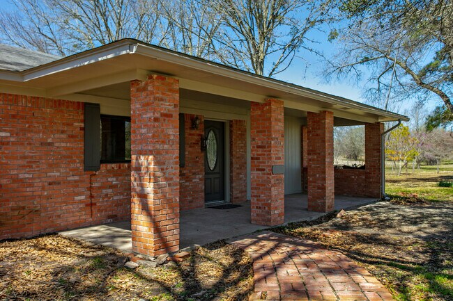 Foto del edificio - 3957 Co Rd 159