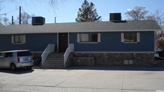 Building Photo - 480 College Avenue, Unit 4