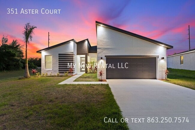 Building Photo - 351 Aster Ct