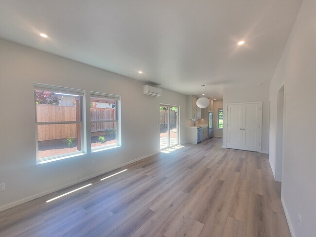 Foto del edificio - 395 S Mountain Ave