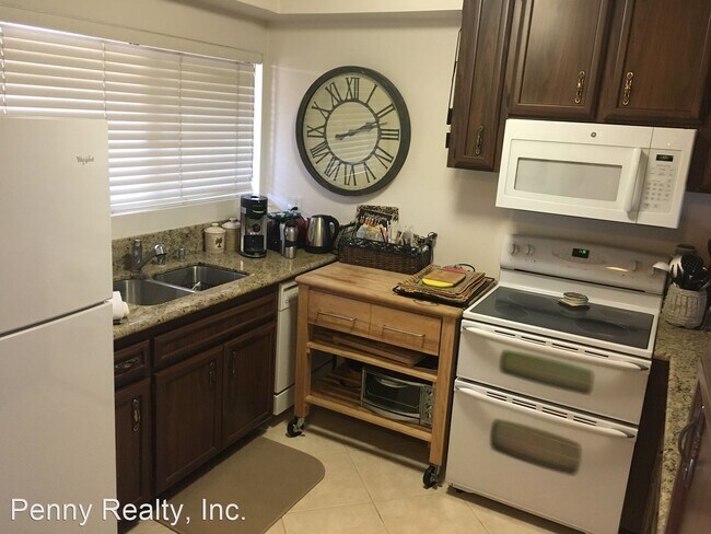 Building Photo - 2 br, 2 bath House - 881 Thomas Avenue #26