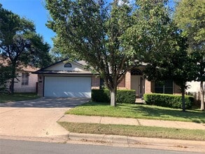 Building Photo - 1209 Wood Creek Dr