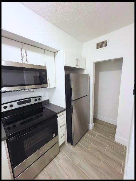 Foto del edificio - 8325 NW 5th Ave