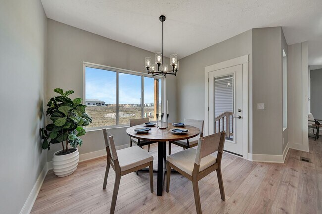 Foto del edificio - Newly Constructed Luxry Townhome