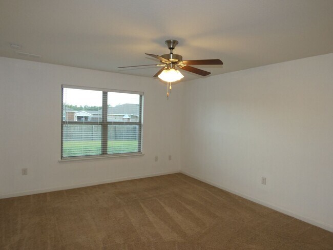 Foto del edificio - Beautiful 3-Bedroom Home - Whisper Creek