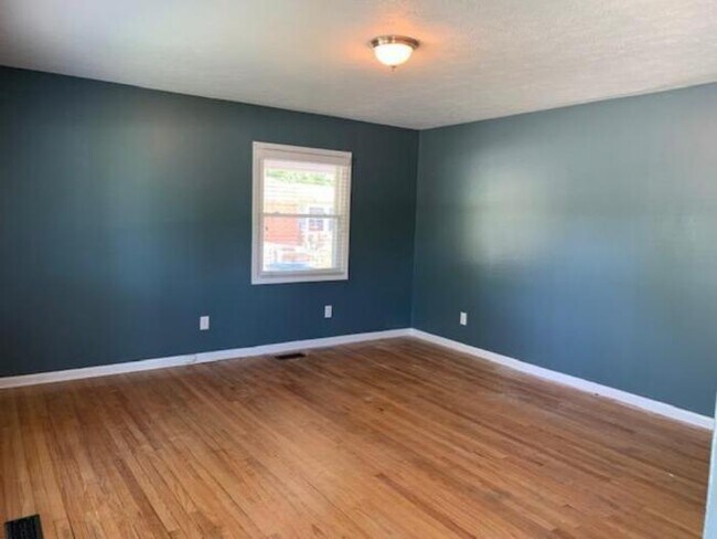 Foto del edificio - 3 bedroom in FAYETTEVILLE NC 28314