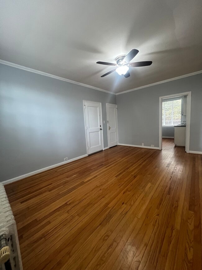 Foto del edificio - 1217 N Main St