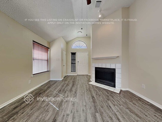 Foto del edificio - 6736 Driffield Cir E