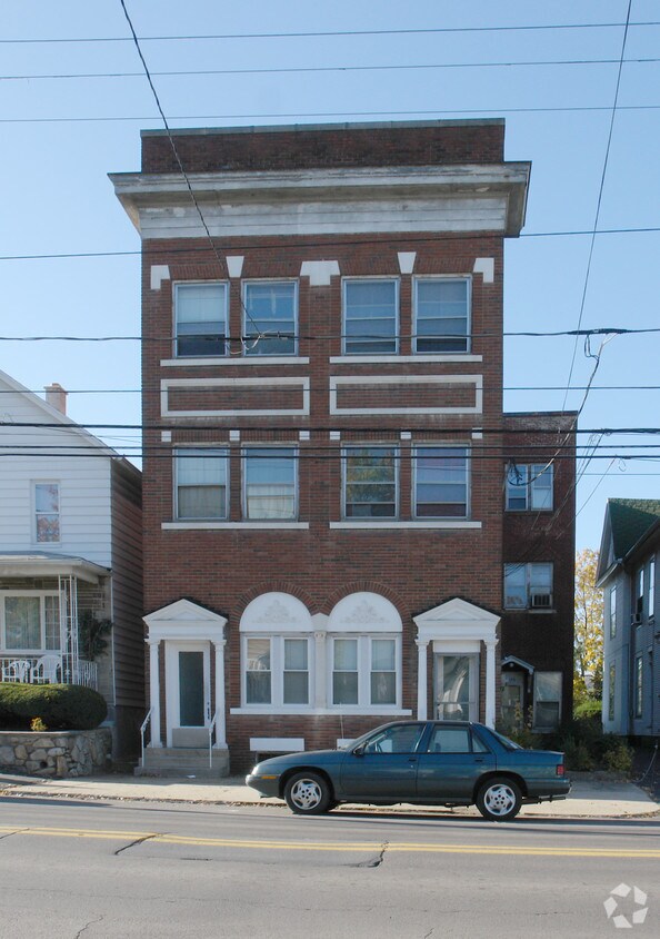 Foto del edificio - 1418 Pittston Ave