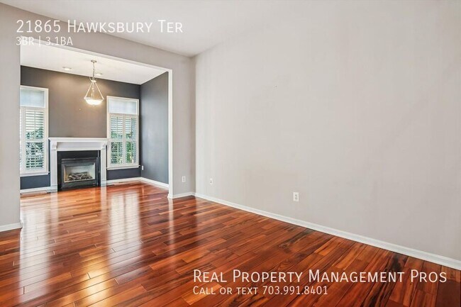 Foto del edificio - 21865 Hawksbury Terrace