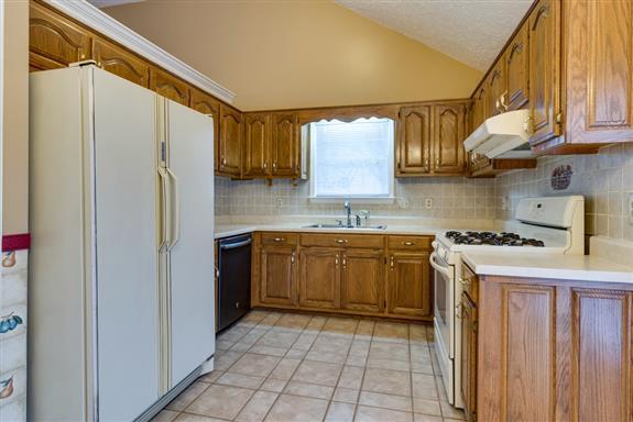 Building Photo - 100 Steven Ct, Columbia, TN, 38401