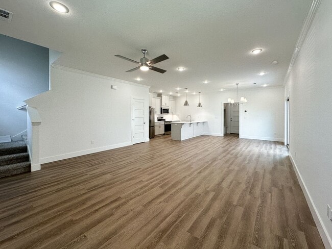 Foto del edificio - 4305 W Bronco Dr
