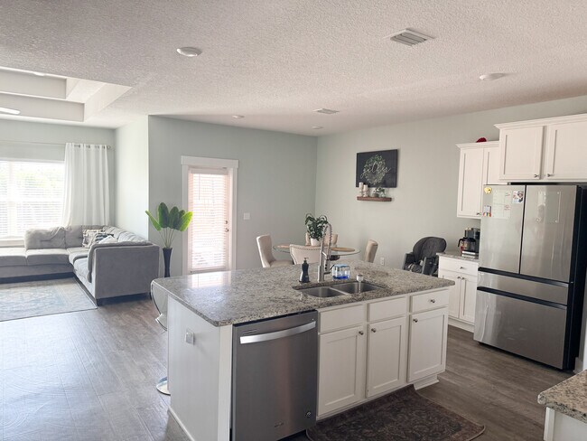 Foto del edificio - 5772 Conley Ct