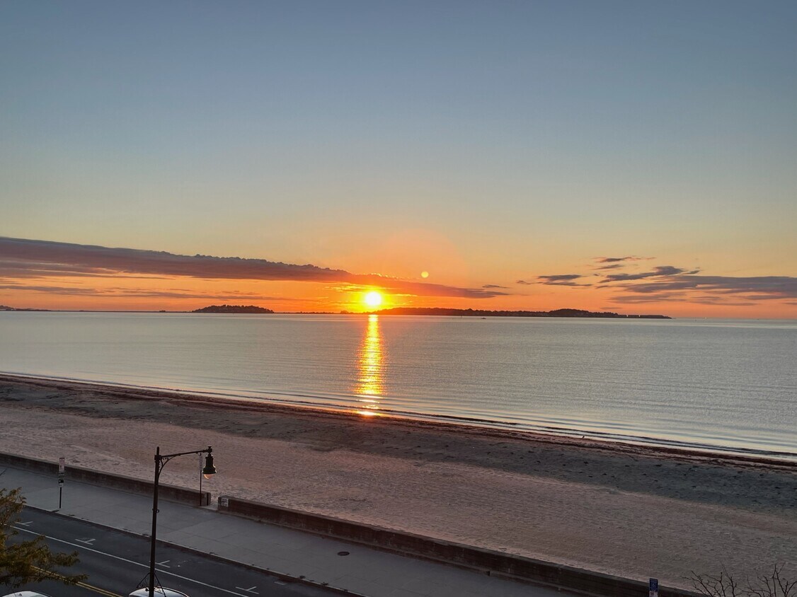 474 Revere Beach Blvd Unit 403, Revere, MA 02151 Condo for Rent in Revere, MA