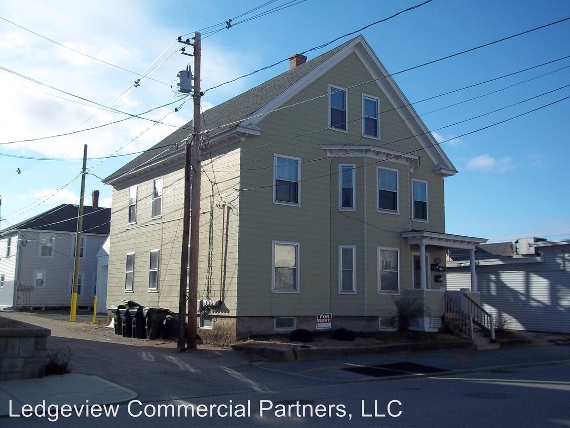 Primary Photo - 214 Bremer St