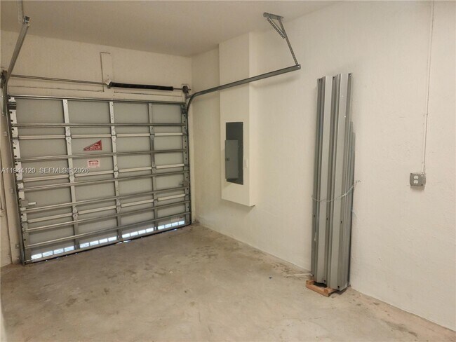 Foto del edificio - 2750 SE 24th Ter