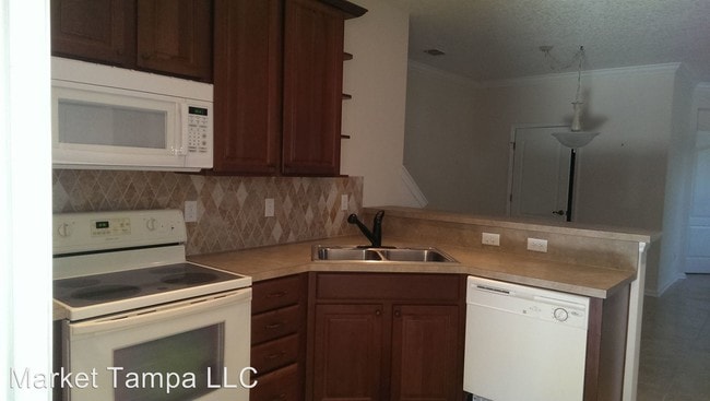 Building Photo - 6209 Bartram Village Dr