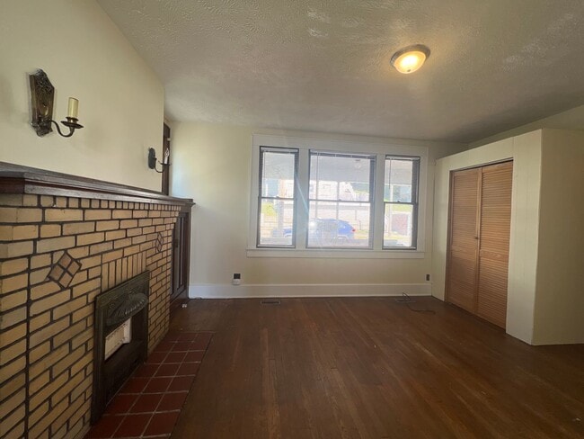 Foto del edificio - 401 Beverly Ave