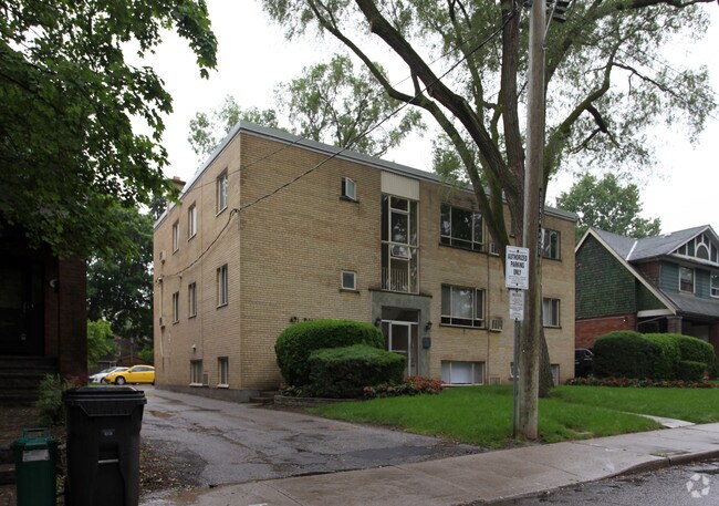 Primary Photo - Balliol Apartments