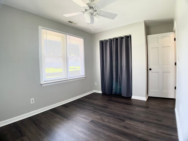 Primary Bedroom with Closet - 1933 Forest Ave