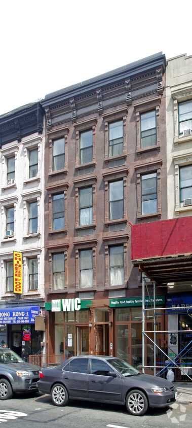 Primary Photo - 1701 Lexington Ave